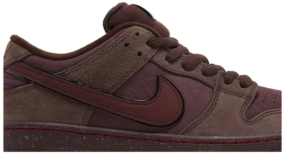 NIKE SB DUNK LOW PRO 'BURGUNDY CRUSH'
