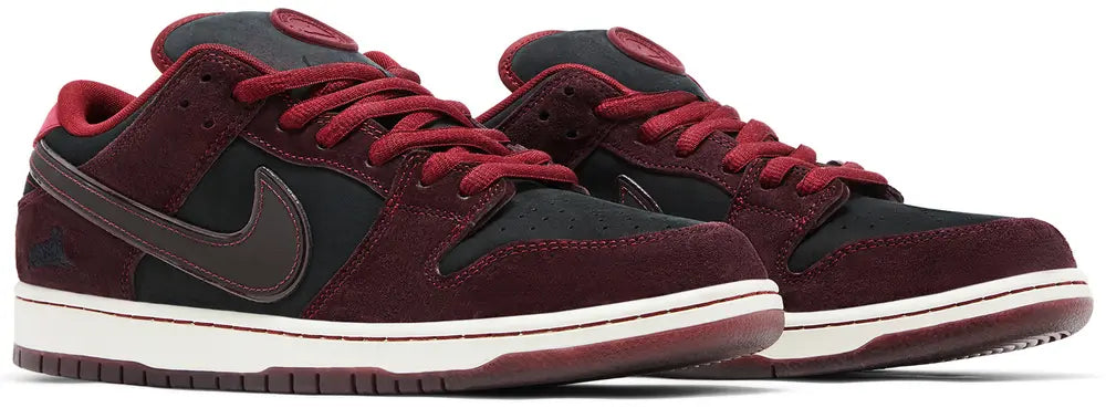 NIKE SB DUNK LOW PRO 'RIOT SKATESHOP'