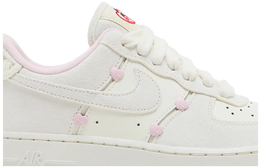 NIKE AIR FORCE 1 LOW 'VALENTINE'S DAY'