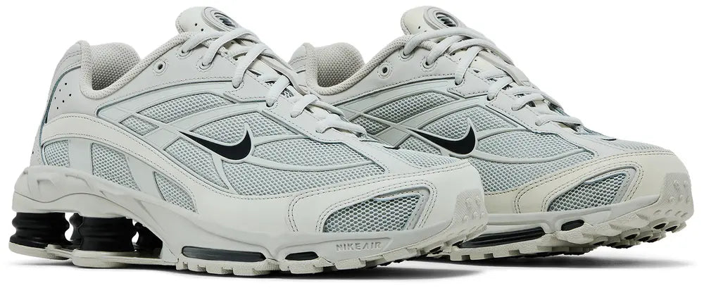 SUPREME X NIKE SHOX RIDE 2 'LIGHT BONE'