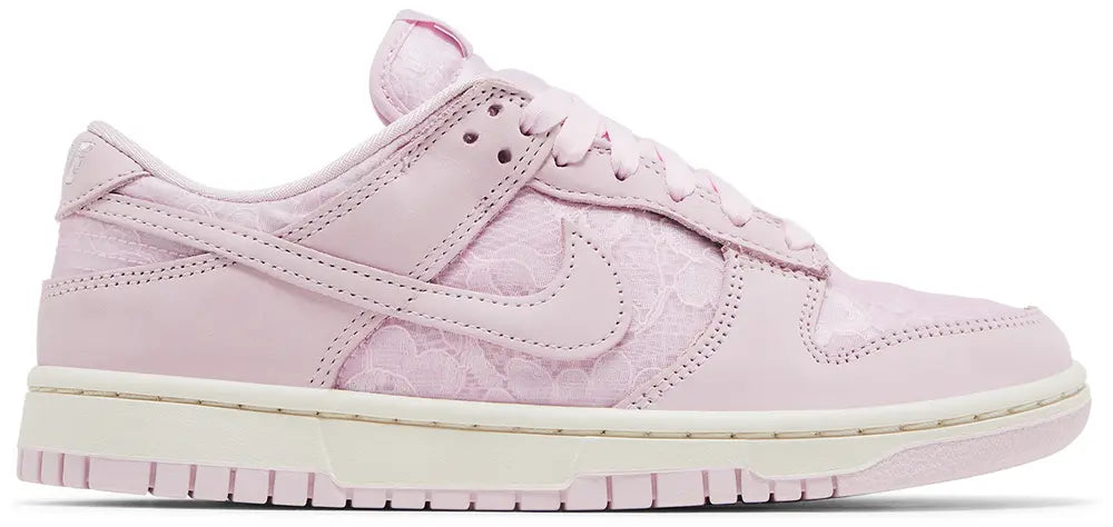NIKE DUNK LOW 'REGAL PINK'