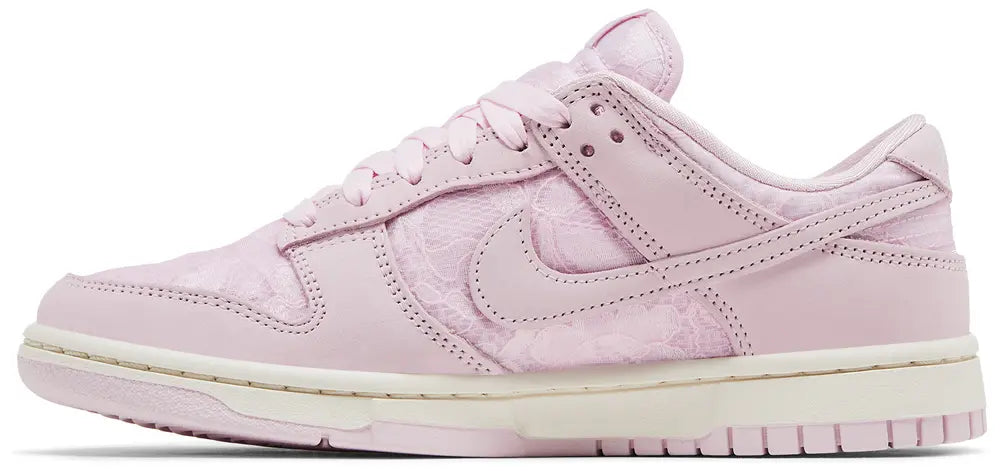 NIKE DUNK LOW 'REGAL PINK'