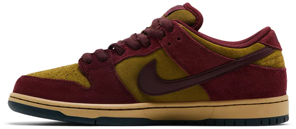 NIKE SB DUNK LOW 'DARK TEAM RED OLIVE'