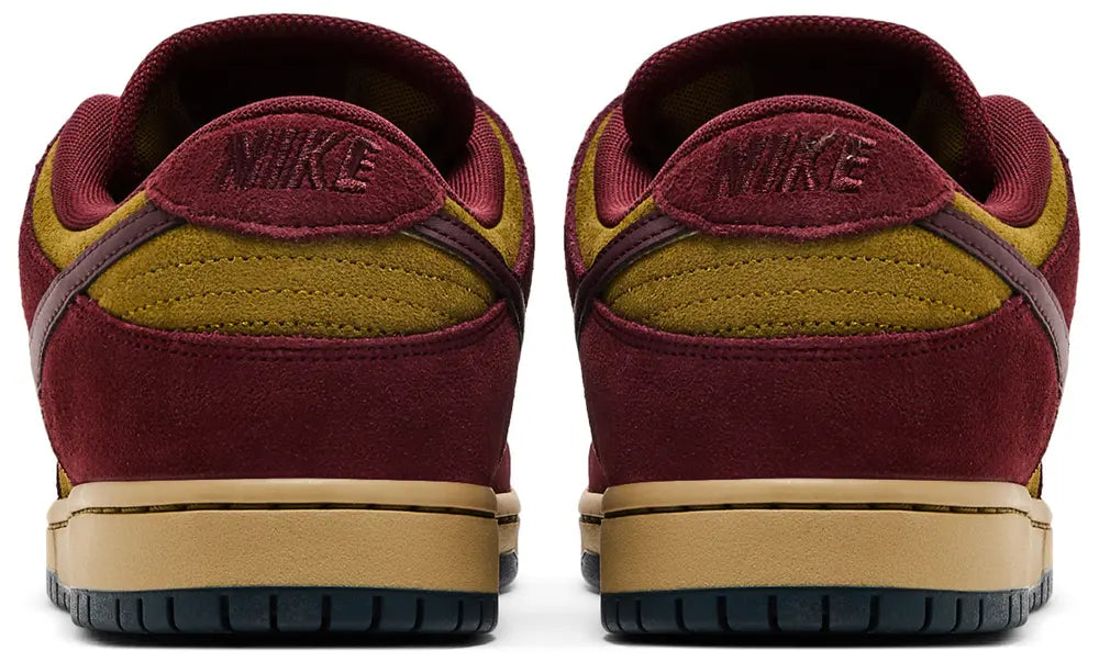NIKE SB DUNK LOW 'DARK TEAM RED OLIVE'