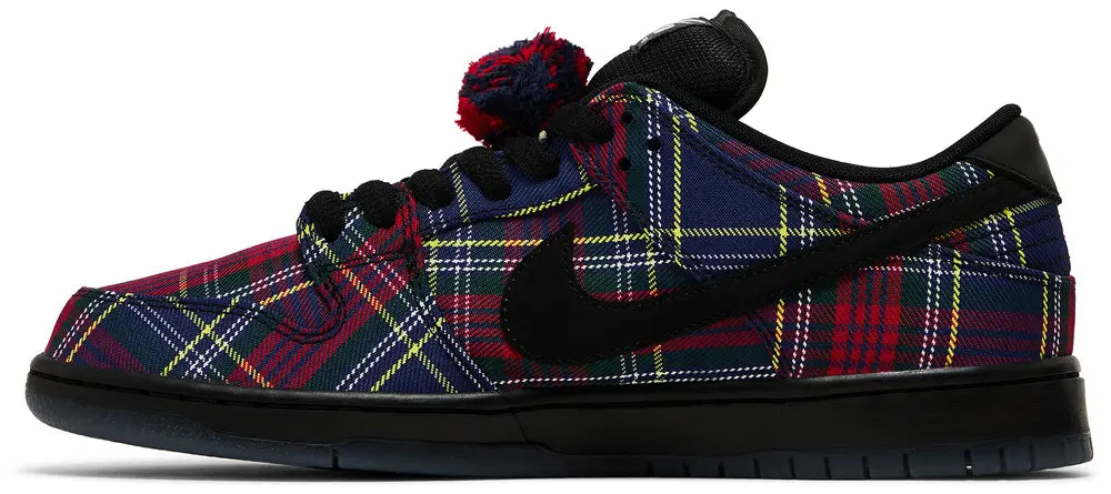 NIKE SB DUNK LOW 'NARDWUAR'