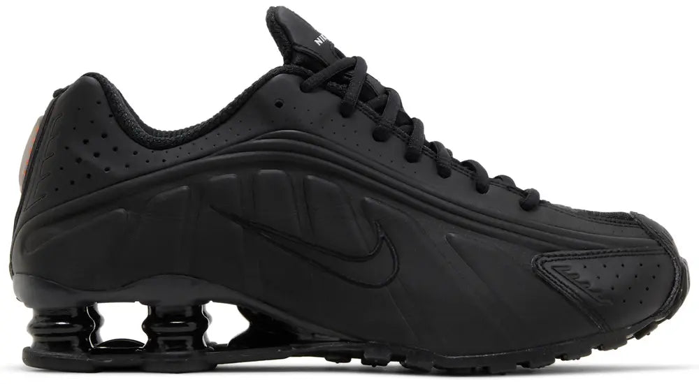 NIKE SHOX R4 'BLACK'