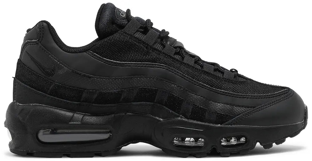 NIKE AIR MAX 95 'TRIPLE BLACK'