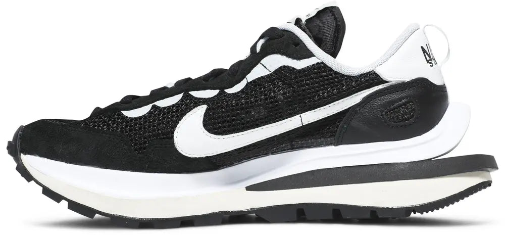 SACAI X NIKE VAPORWAFFLE 'BLACK WHITE'