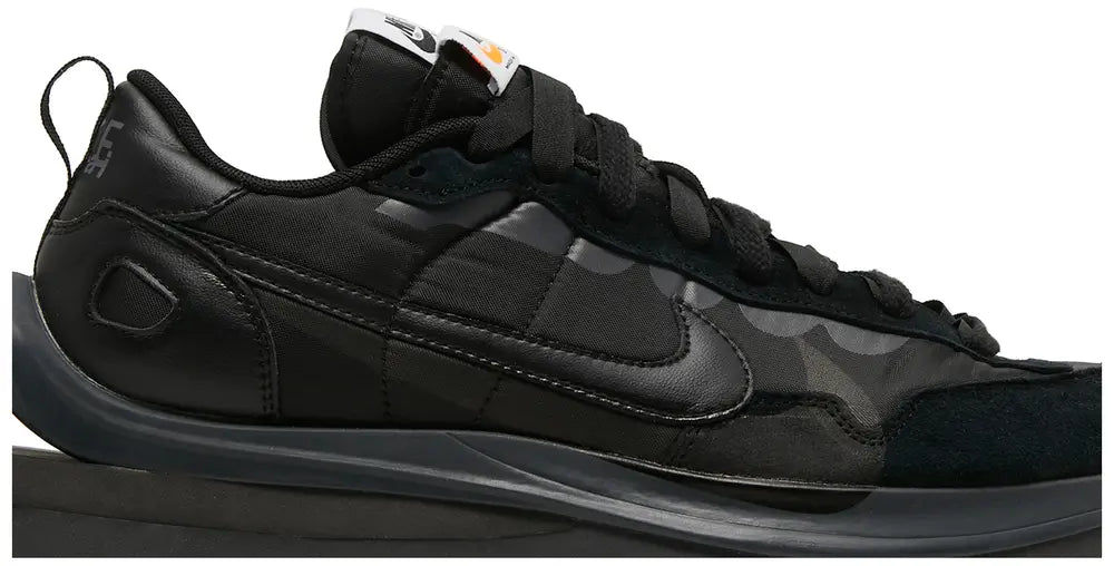 SACAI X NIKE VAPORWAFFLE 'BLACK GUM'