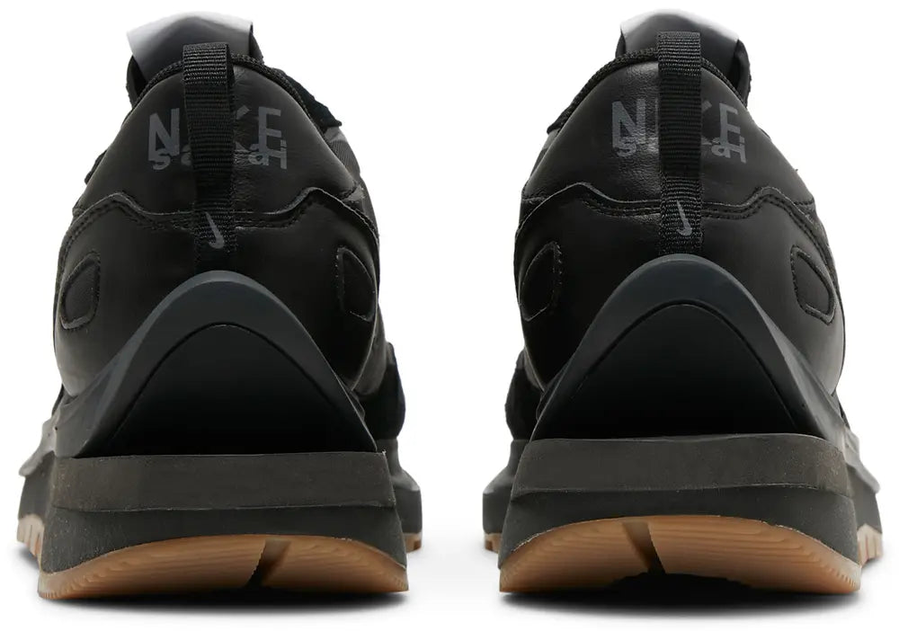 SACAI X NIKE VAPORWAFFLE 'BLACK GUM'