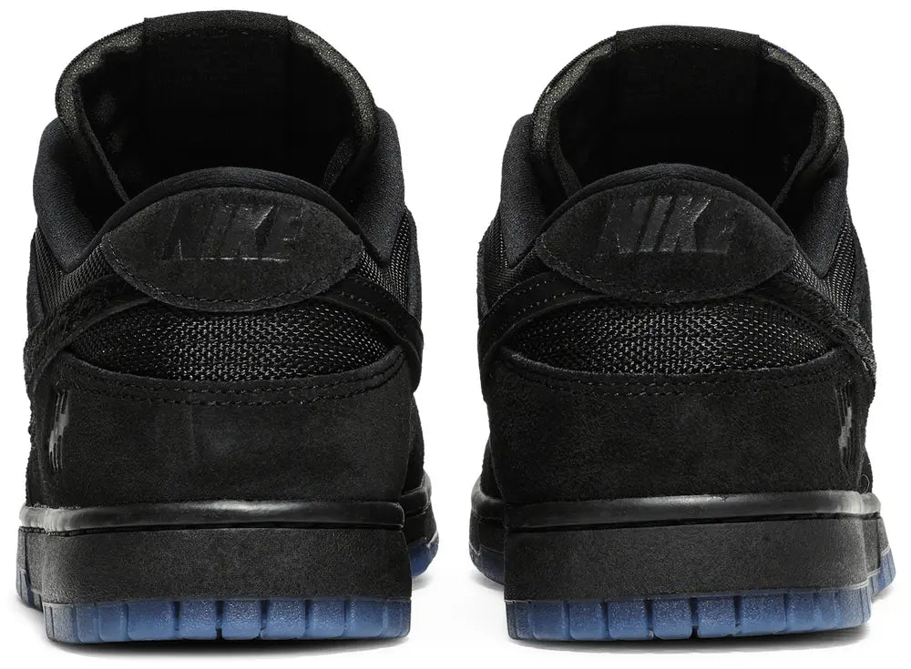NIKE SB DUNK LOW PRO 'UNDEFEATED'
