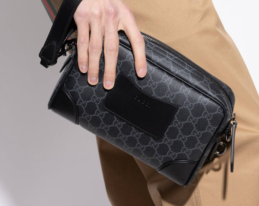 GUCCI GG SUPREME CROSSBODY BAG 'BLACK'