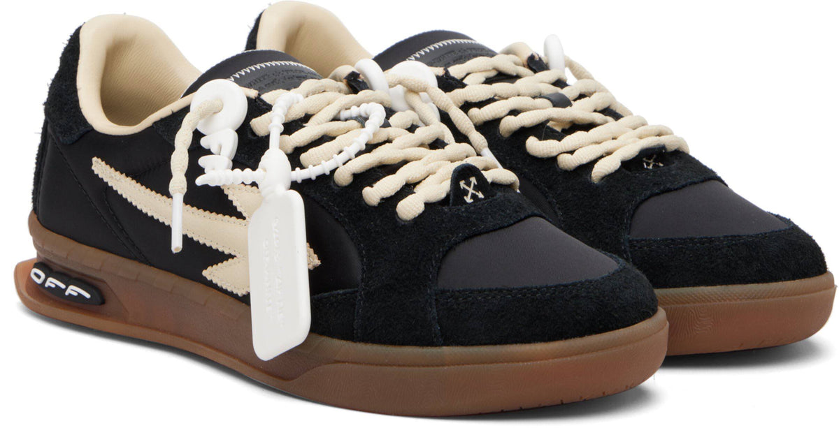 OFF-WHITE END OF PLAY 'BLACK'